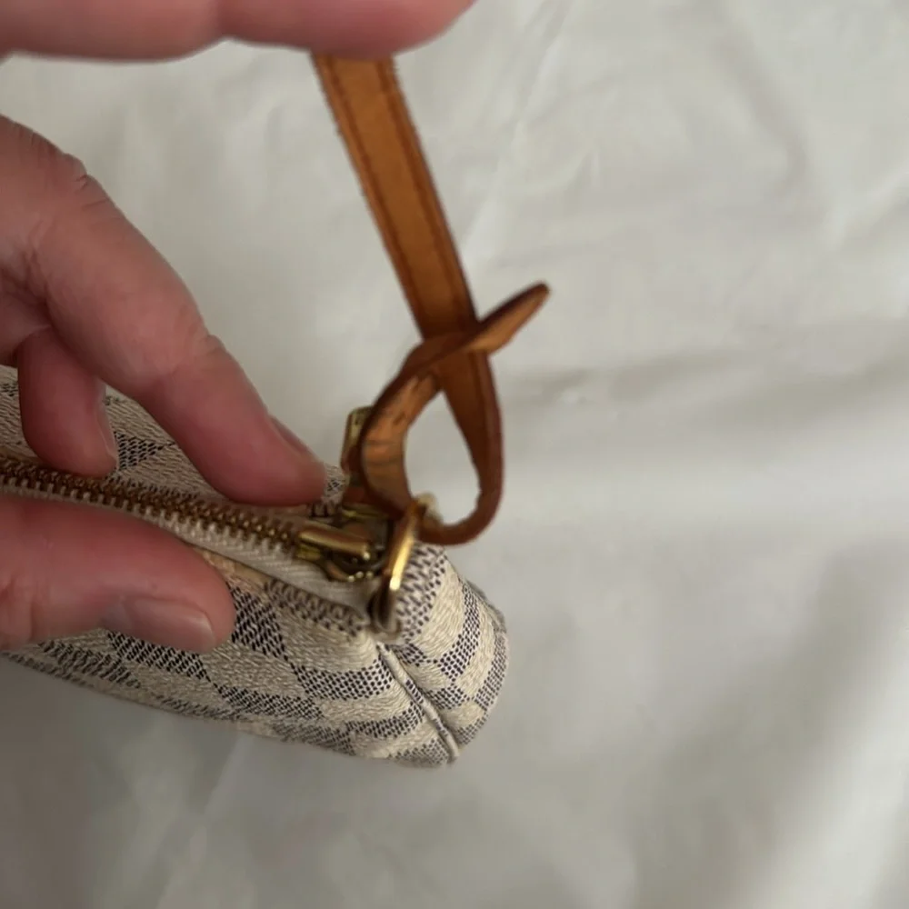 LOUIS VUITTON Damier Azur Pochette Accessories